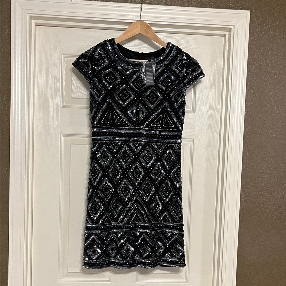 Adrianna Papell 6 Petite Sequined Embellished Mini Dress